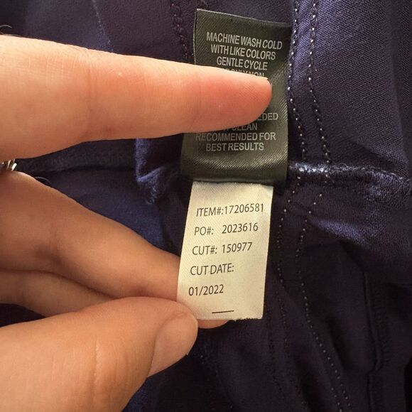 Torrid Super Soft Knit V-Neck Babydoll Top Peacoat Blue Americana Plus Size 2X - Picture 5 of 5